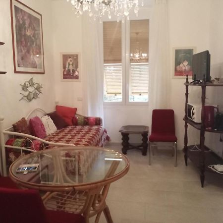 הוילה ג'נובה La Corte Di Paola 1 E 2 מראה חיצוני תמונה
