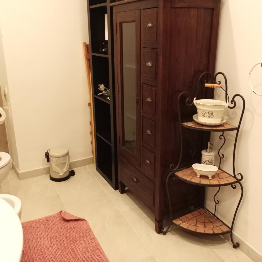 הוילה ג'נובה La Corte Di Paola 1 E 2 מראה חיצוני תמונה